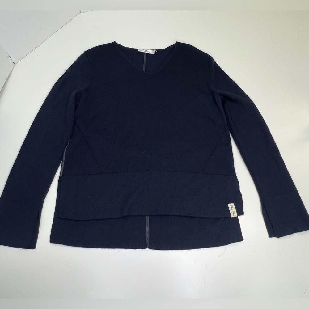 Henry Christ Navy Blue Step Hem Sweater Seam Detailing Women’s Size Medium